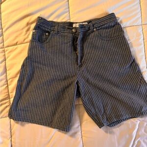 Izod Club Women's Vintage Pinstripe Bermuda Shorts